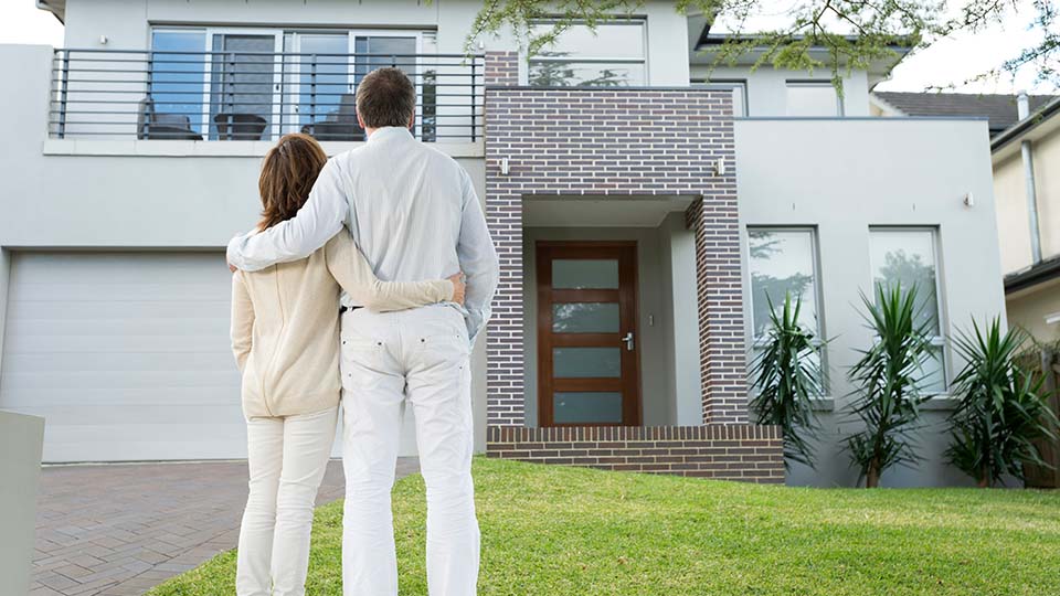 Can I live in my SMSF property once I retire?