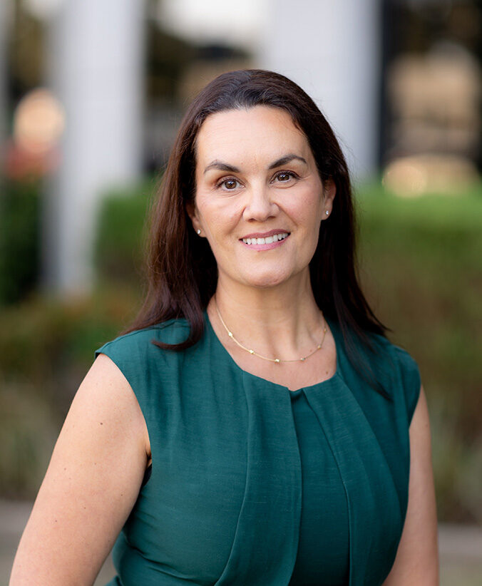 6620-1-profile-img-676x822-Connie-Gigliuto