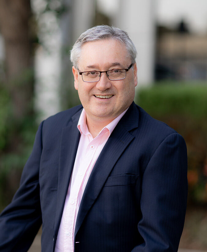 6620-1-profile-img-676x822-Tim-O'Loughlin